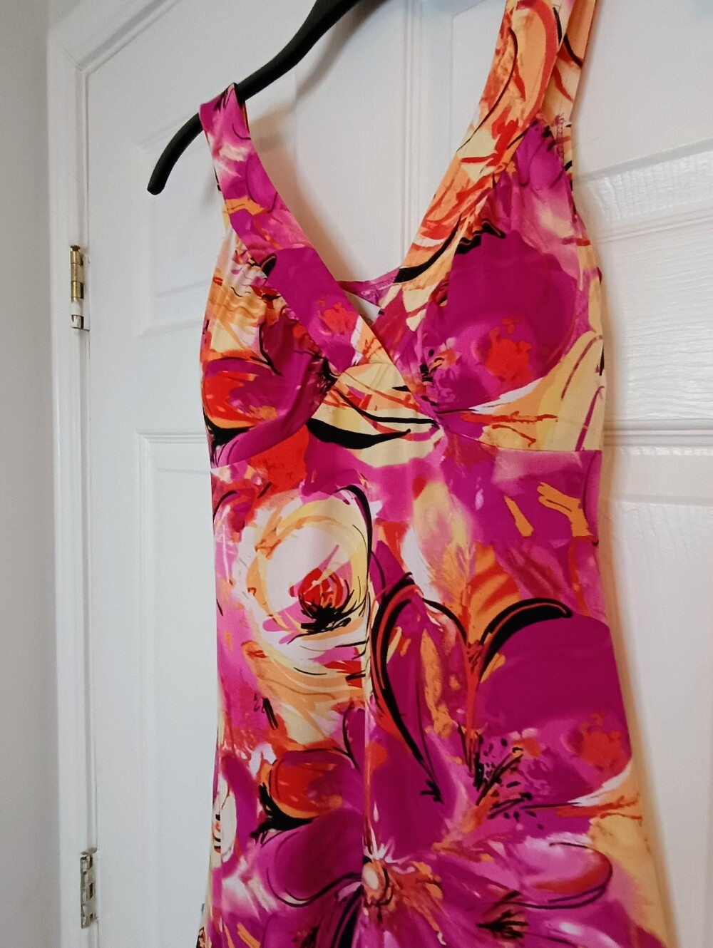 Ronni Nichole 4 Floral Bodycon Dress Built In Bra Colorful Pinks Yellow Maxi